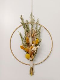 Ring mit Trockenblumen f&uuml;r eine Hintergrund Dekoration
